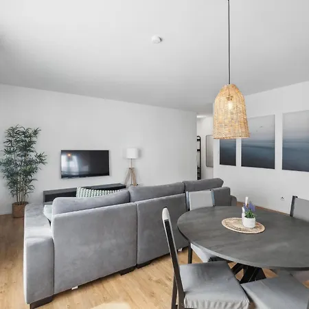 Lejlighed Awesome In With Wifi Lörrach